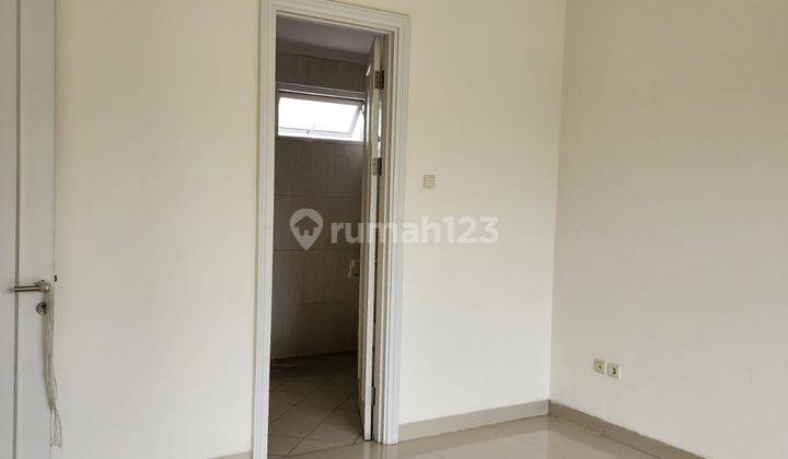 Di Jual Rumah Cantik Asri di The Golf Residence Modernland 5