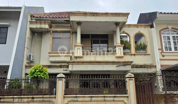 Dijual Rumah Taman Golf