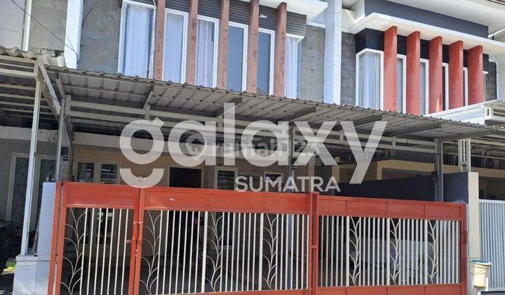 Rumah Bagus Semi Furnished SHM di Green Semanggi Mangrove, Surabaya 1