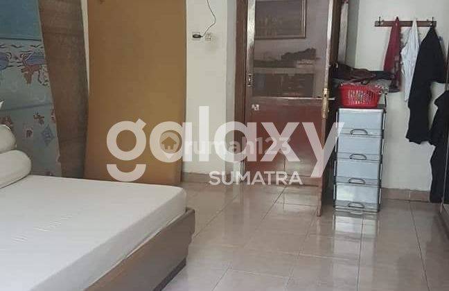 Rumah Lama Besar & Luas, Strategis Di Pusat Kota Mojokerto 4