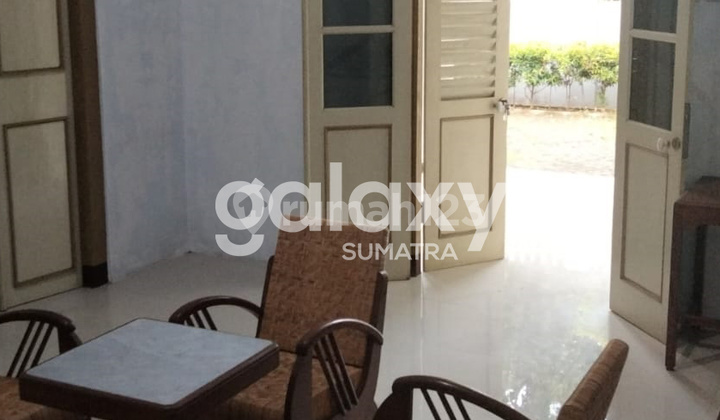 Rumah Bagus di Jl. Jenderal Sudirman, Banyuwangi 5