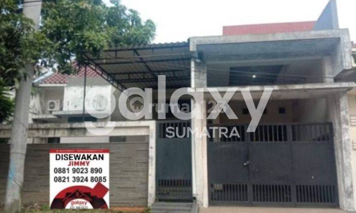 Rumah Bagus di Delta Sari Baru, Sidoarjo 1