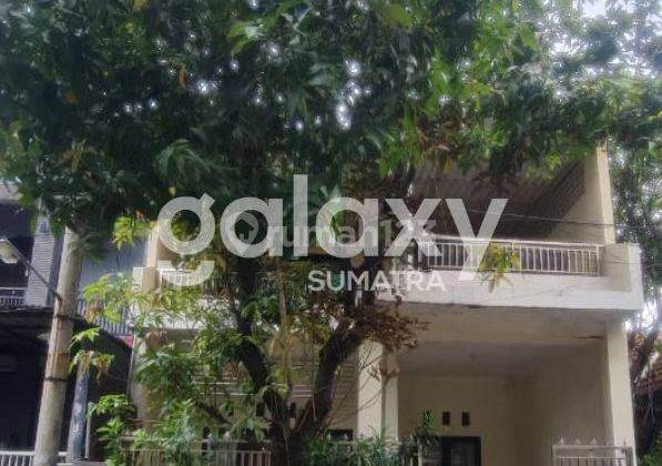 Rumah Bagus SHM di Delta Puspa Delta Sari, Sidoarjo 1