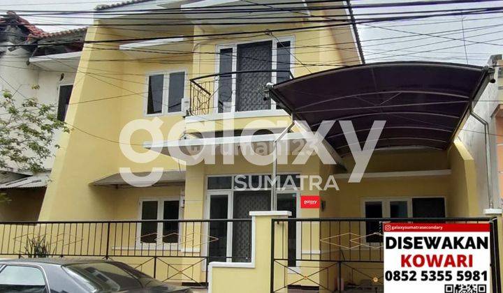 Rumah 2 Lantai Bagus Semi Furnished di Lebak Indah Mas, Surabaya 1