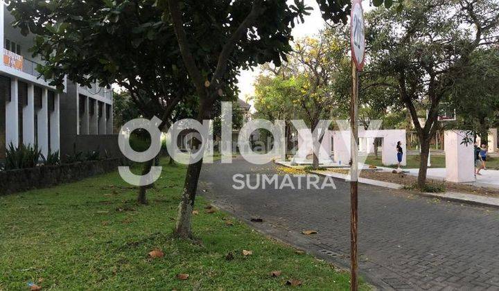 Rumah Bagus SHM di Citraland Diamond Hill, Surabaya 2