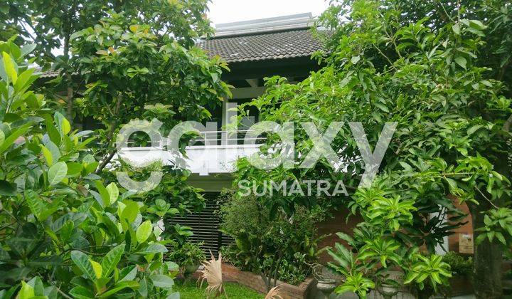 Rumah 3 Lantai SHM di Jl. Raya Kupang Baru, Surabaya 2