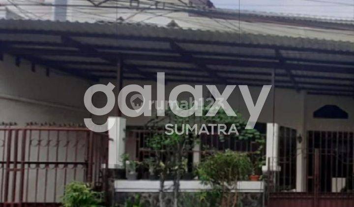 Rumah 2 Lantai Furnished SHM di Sutorejo Indah , Surabaya 1