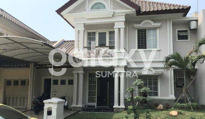 Rumah Bagus SHM di Villa Bukit Regency 3, Pakuwon Indah, Surabaya 1