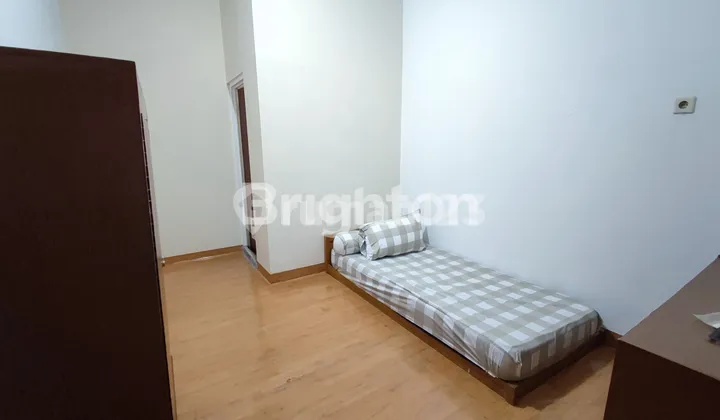 For Sale Exclusive House and Boarding House Position at Stan Campus Gate 2