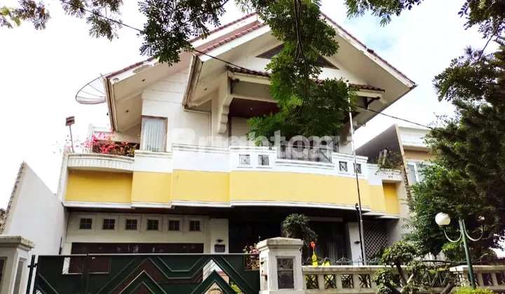 Di Jual Rumah Taman Alfa Indah Joglo, 2 1/4 Lantai, Full Furnished Di Jual Rumah Taman Alfa Indah Joglo, 2 1/4 Lantai, Full Furnished