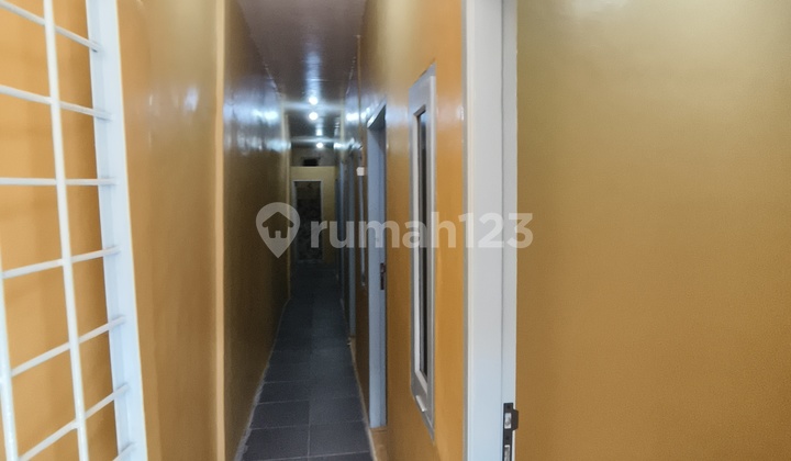 Boarding House One Step to ITC Roxy Mas Strategic Location 2