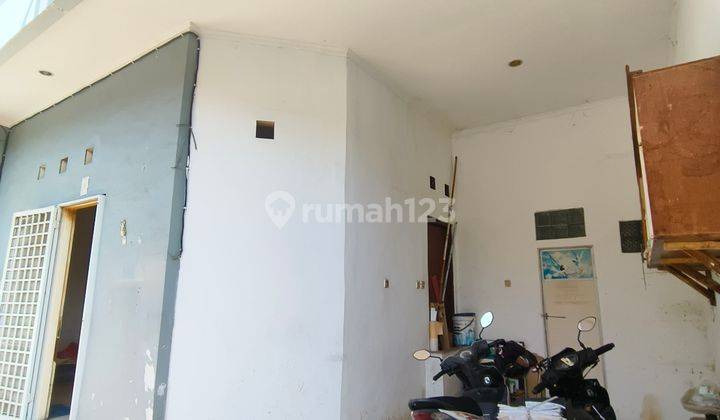 **rumah 2 Lantai Butuh Renovasi Di Green Ville** 2