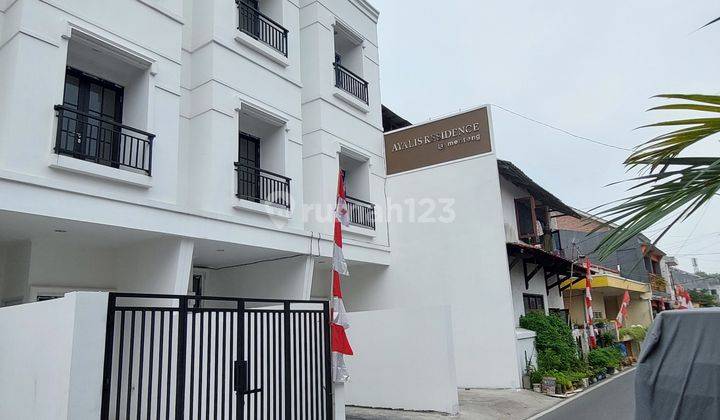**SISA 1 UNIT DARI 4 UNIT RUMAH BARU 3 LT DI MENTENG PEGANGSAAN JAKPUS** 13
