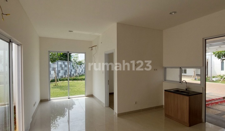**RUMAH RIVIERA PURI UK 10X12 3KT 3KM POSISI HOEK** 13