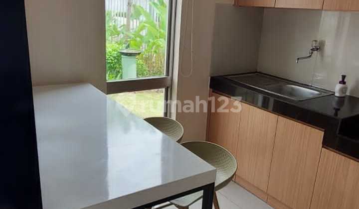 **RUMAH PIK2 FULLY FURNISHED 2 LANTAI HOEK 2KT** 10