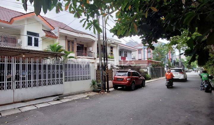 **RUMAH SIAP HUNI 2 LANTAI 3 AC 2 WATER HEATER DI TAMAN COSMOS KEDOYA COCOK UNTUK TINGGAL DAN USAHA** 2