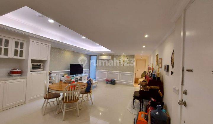 **apartemen The Mansion Kemayoran 2 Kamar Tidur Semi Furnished View Golf** 2