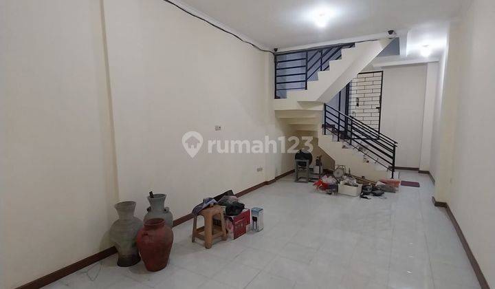 ** Rumah 3 Lantai Di Kavling Polri Sudah Renovasi** 2