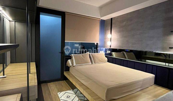 ** Apartemen Collins Boulevard Furnished** 2