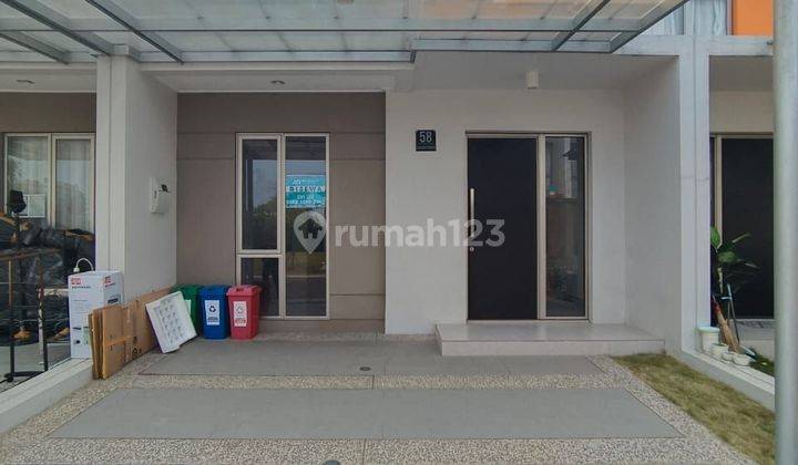 **Rumah di PIK2 2 Lantai** 2