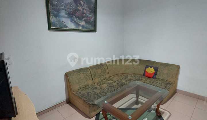 3.5-Story House in Tomang Already Turned into a Boarding House 2