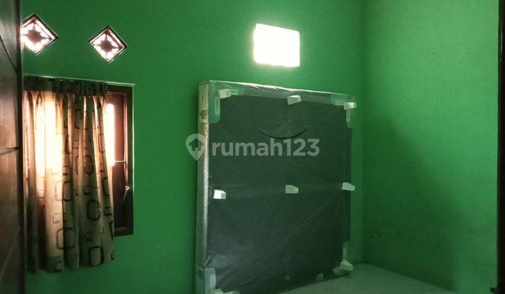 Rumah  tengah kota Solo 4