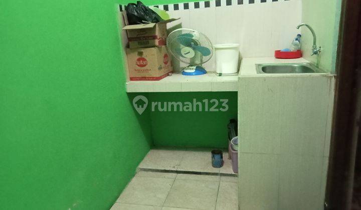 Rumah  tengah kota Solo 5