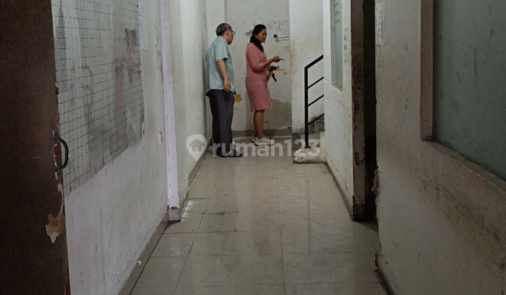 Rumah Kost BerAC Kawasan Strategis UNS 2