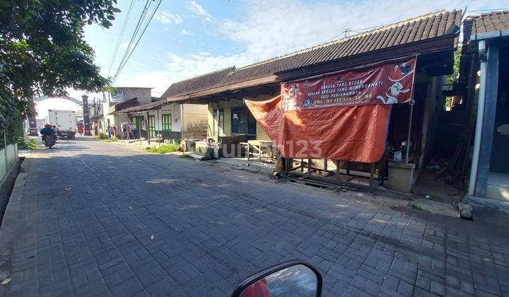 Rumah Lama Hitung Tanah Strategis Pengging 1