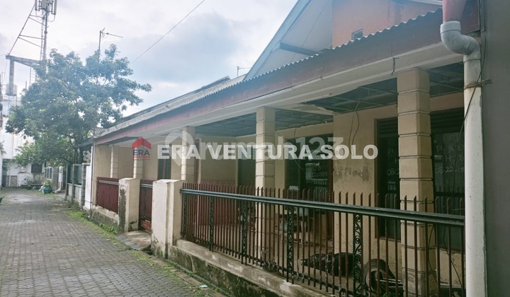 Rumah Lama Hitung Tanah Strategis Tipes Solo 1
