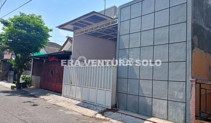 Rumah Siap Huni Strategis Kawasan Solo Baru 1