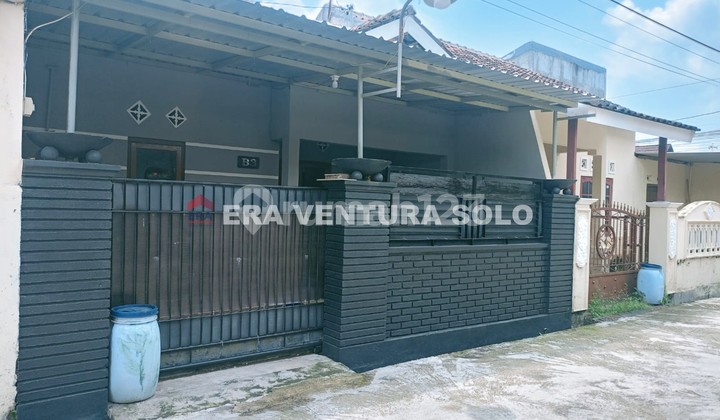 Rumah Minimalis Siap Huni Gumpang Kartasura Rumah Minimalis Siap Huni Gumpang Kartasura