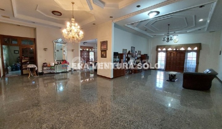 Luxury House in the Center of Solo City