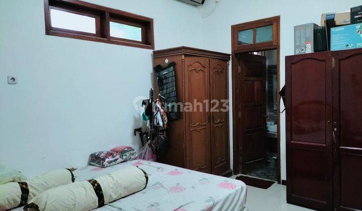 Rumah Bagus Furnished SHM di Makamhaji, Sukoharjo 2