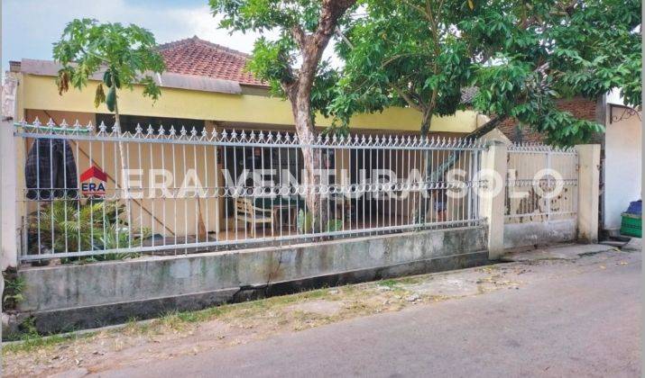 Rumah Bagus SHM di Karangasem, Laweyan Solo, Solo 1