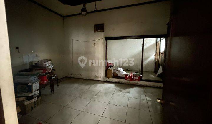 Rumah Lama Hitung Tanah Strategis Tengah Kota Solo 2