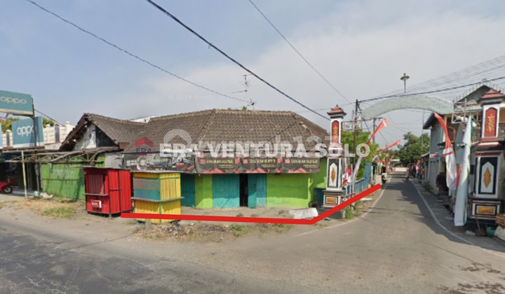 Rumah dan Ruang Usaha Strategis Baki 1