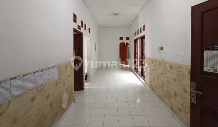 Strategic House Ready to Live in Solo City Center 2