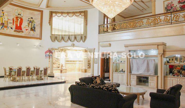 Rumah Mewah Kawasan Elite Solobaru 1