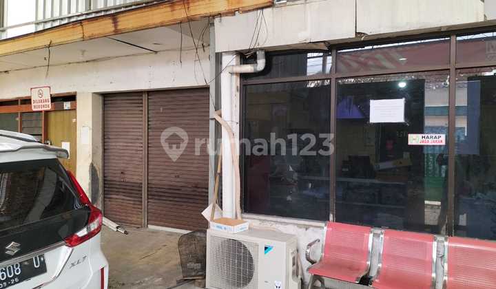 Rumah Sekaligus Gudang Strategis Jagalan Solo 2