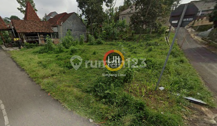 Land for Sale in a Developing Area - Suitable for Business & Residential