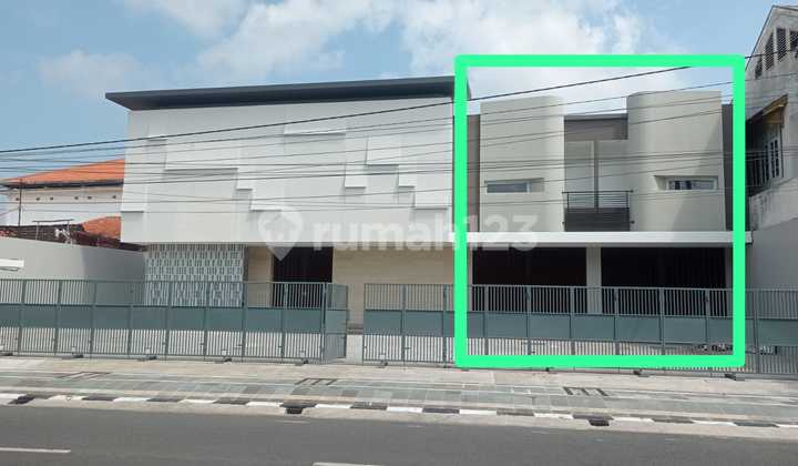 For rent, a special shop house in Blora 1