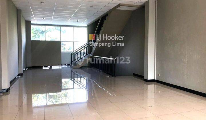 Disewakan Ruko Strategis 2 Lantai Jalan Diponegoro Ungaran 10.808 jem  4