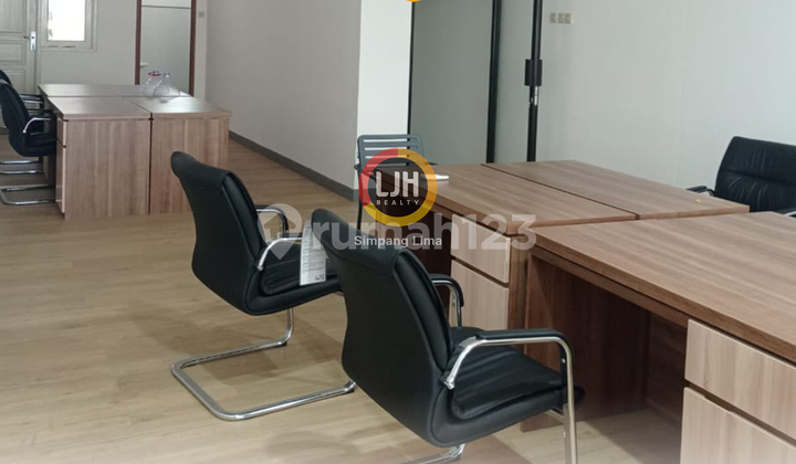 Dijual Ruko Ngaliyan Square, Tempat Strategis 1