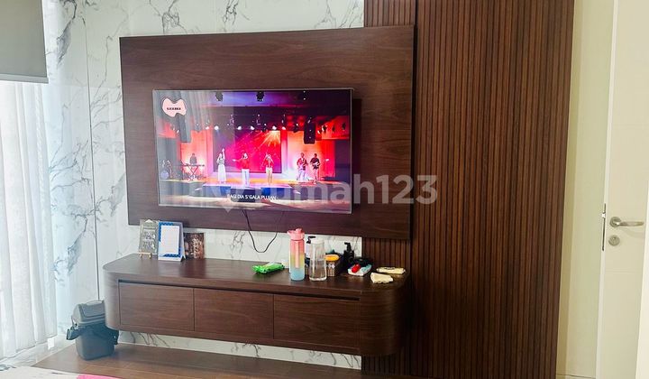 Disewakan Rumah Nyaman Full Furnished di Yellow Leaf,Citragrand 2