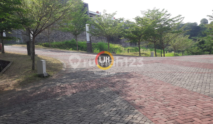 Tanah Premium di Kawasan Perumahan Candi Golf Semarang 1