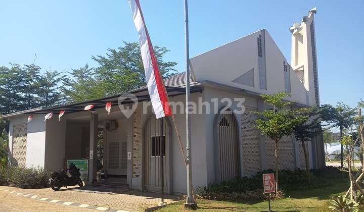 Rumah Di Makassar Fasilitas Masjid Dan Kolam Renang 2