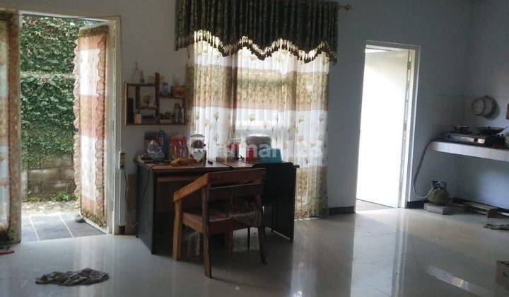 Rumah dua lantai Bukit Baruga  3