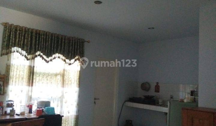 Rumah dua lantai Bukit Baruga  5
