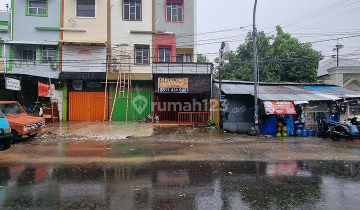 Ruko 3 lantai jalan poros Kumala Makassar 2